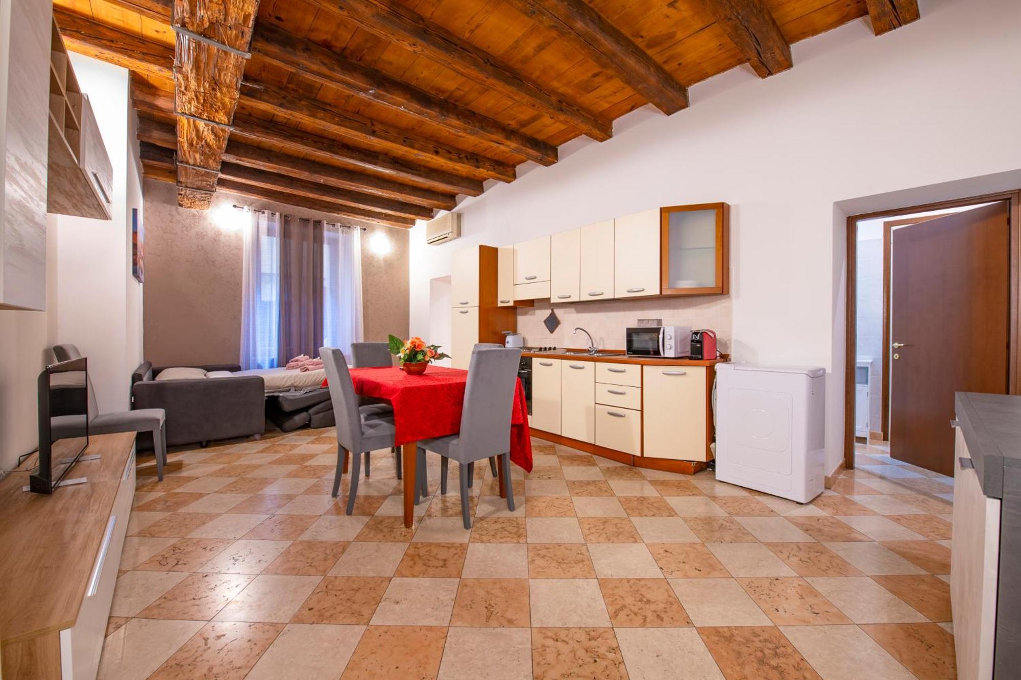 Palace Home Mazzini Verona Center 1 Ngoại thất bức ảnh