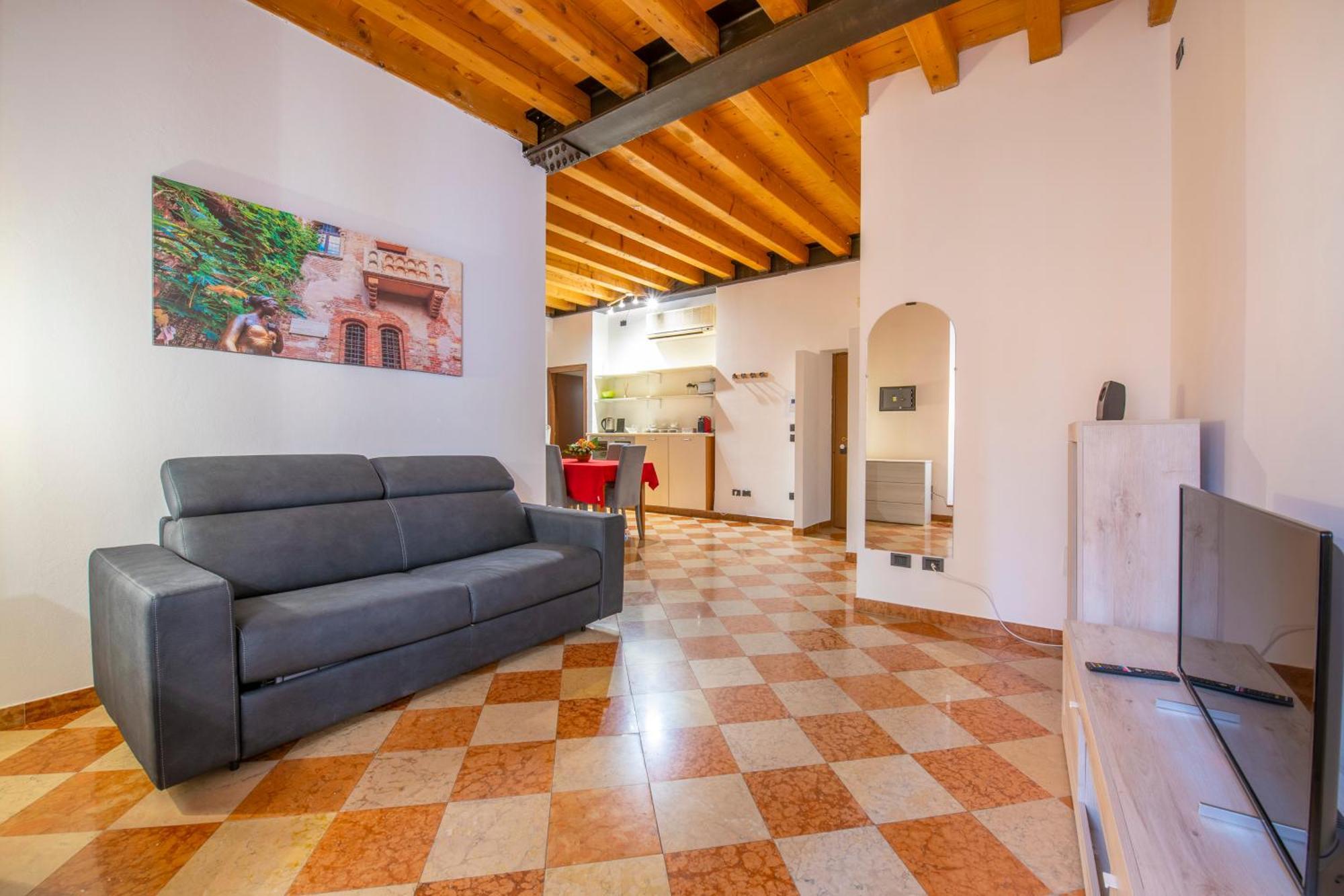 Palace Home Mazzini Verona Center 1 Ngoại thất bức ảnh