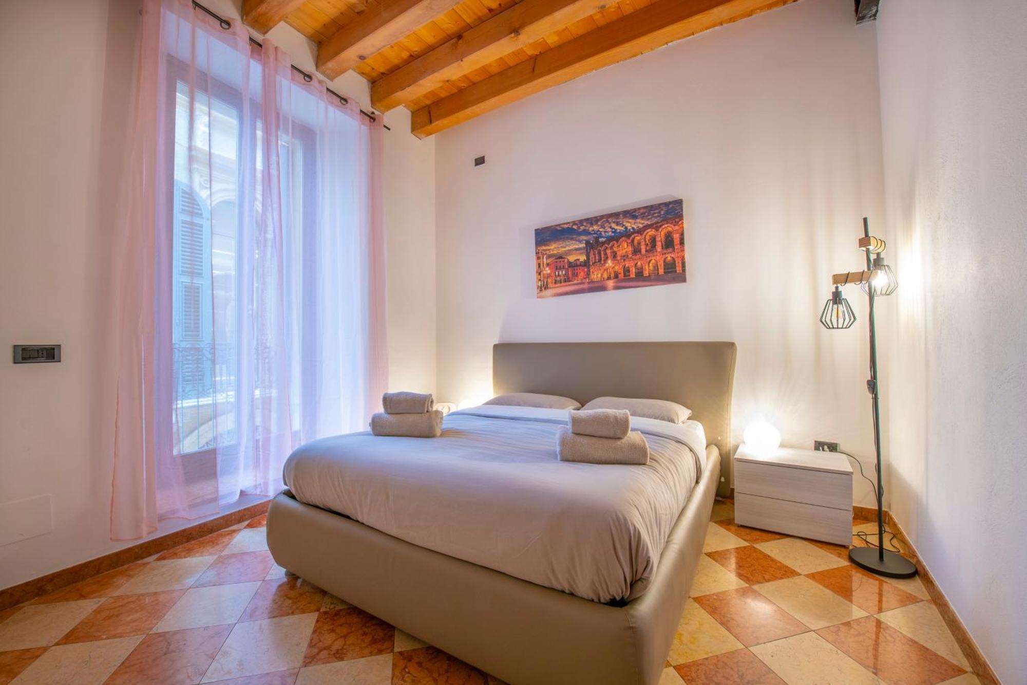 Palace Home Mazzini Verona Center 1 Ngoại thất bức ảnh
